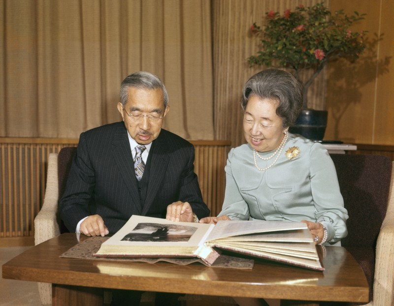 美しいイラストで知る 歴史をつくった女性人物ストーリー第13回 天皇とともに歩んだ女性たち＜昭憲皇太后・香淳皇后＞Gakken家庭学習応援プロジェクト マナビスタ