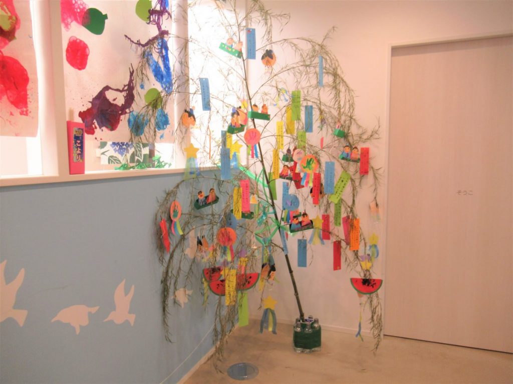 みんなの七夕笹飾り〜七夕にちなんだ製作遊びアイデア集〜保育と遊びのプラットフォーム ほいくる