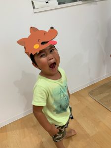 Amazon.co.jp: おおかみさん スケッチブックシアター 保育教材 完成品 ソングシアター 遊びうた 保育 : ホビ