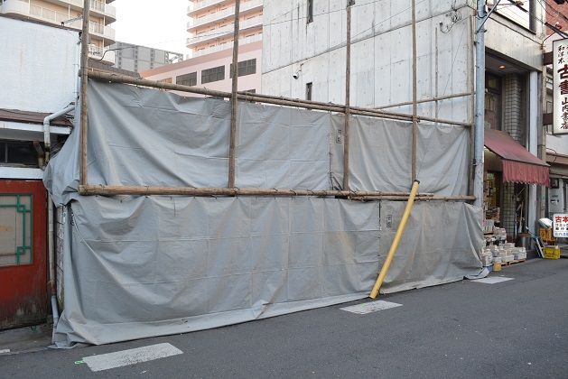 食材は毎朝築地から、自然派フレンチに舌鼓！<br>京橋の路地奥に見つけた隠れ家レストラン | SHOP