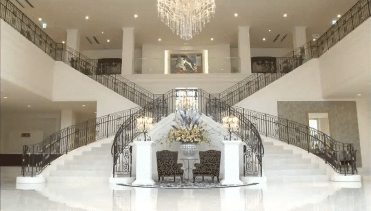 アニヴェルセルはやばい？炎上・潰れる・裁判とは何？評判や口コミも徹底調査！ダイヤモンドブライダル