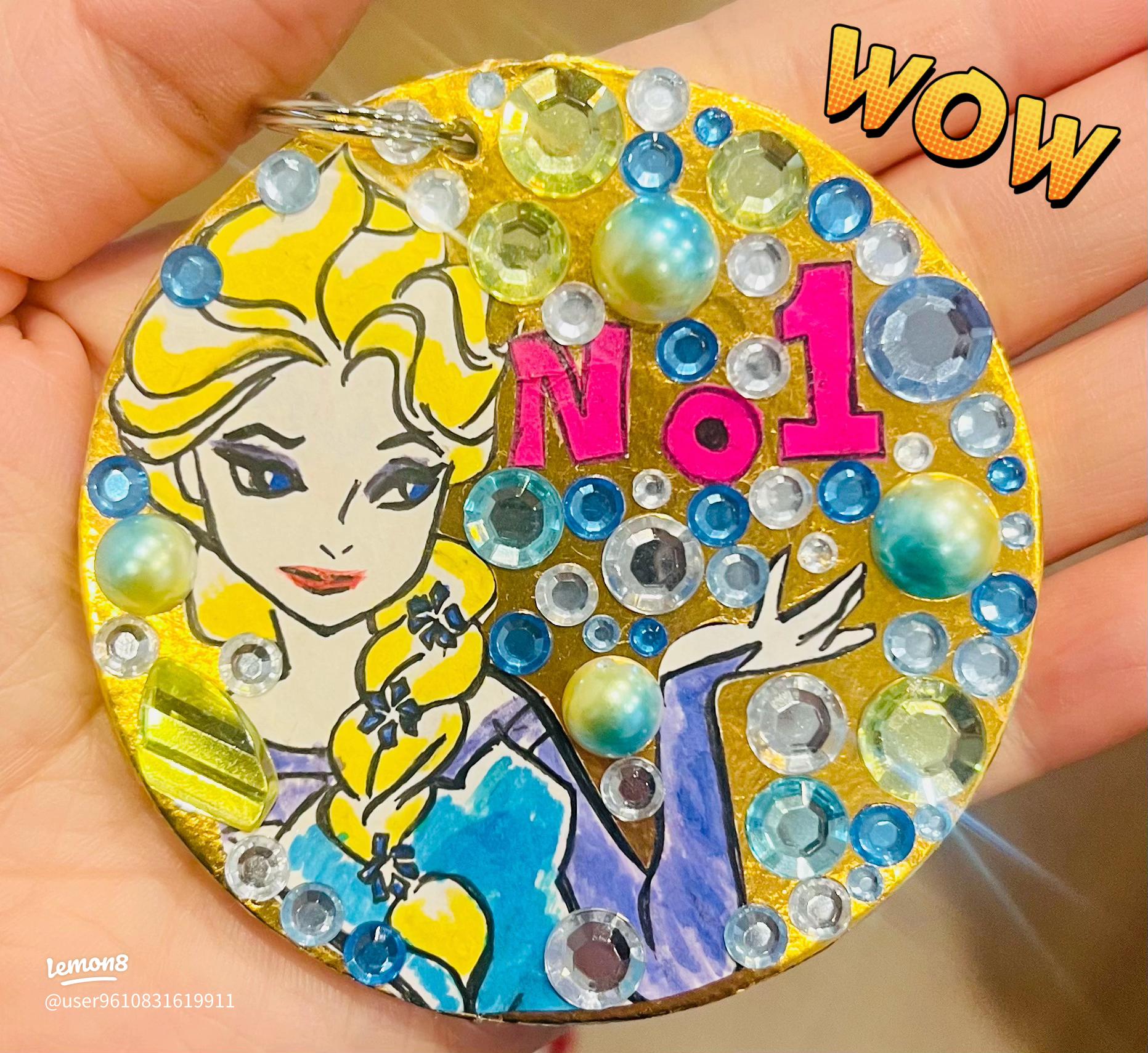 choooboo ☜他の製作はこちらから 運動会で使える！ 手作りメダル🥇✨ もうすぐ運動会を控えている保育園が多いのではないでしょうか😊折り紙と画用紙で簡単にメダルを作ることができます✂️ 是非作って見てください！9月製作 10月製作 折り紙 手作りメダル 運動会