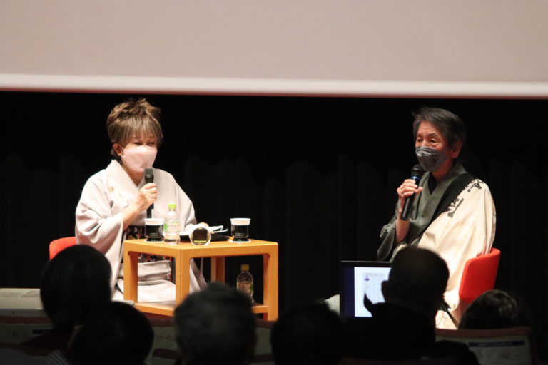 博多の老舗額縁店の看板、実は「うまかっちゃん」名付け親の作毎日新聞