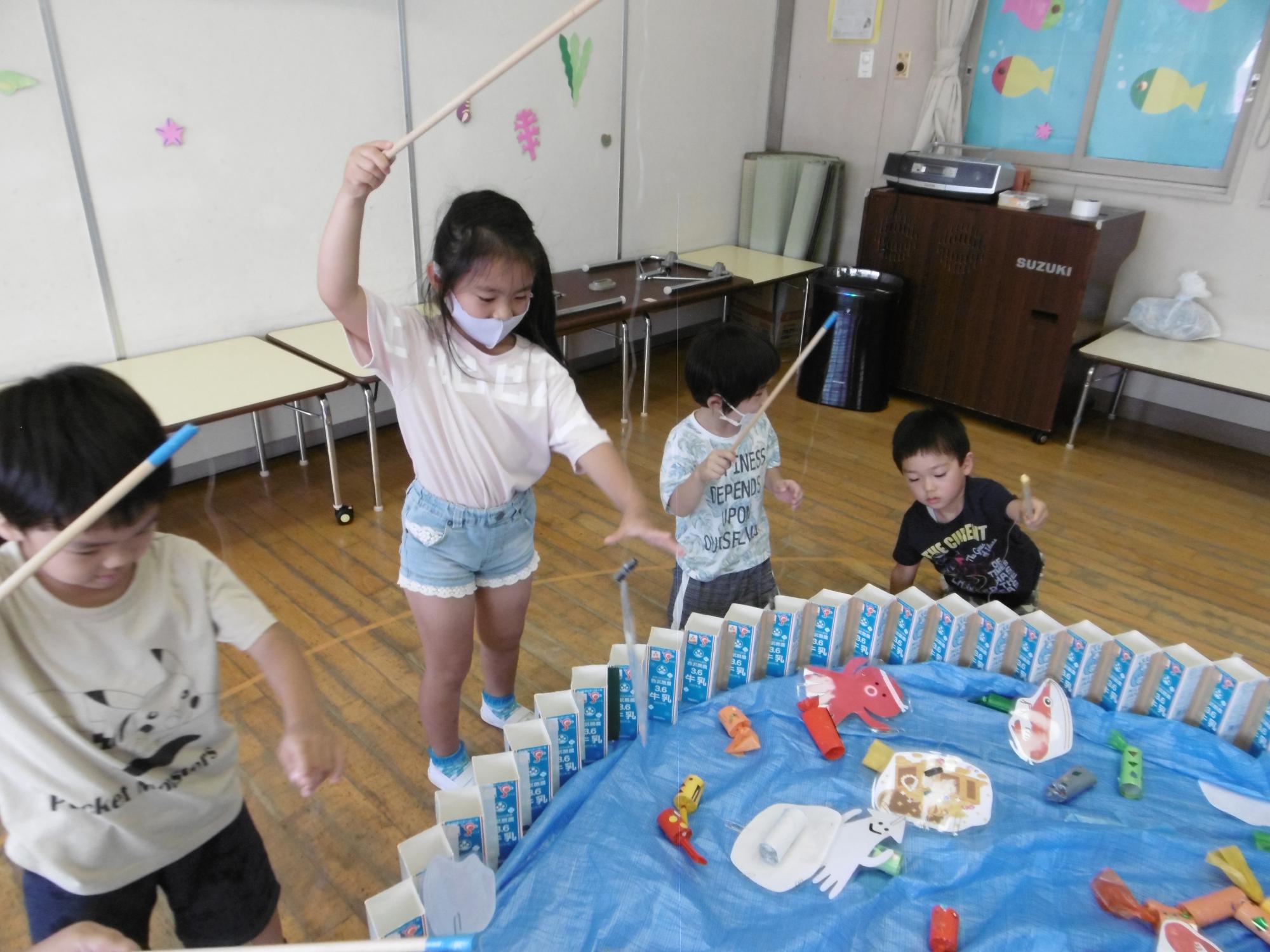 夏のお楽しみ会 1高根保育所日高市ホームページ