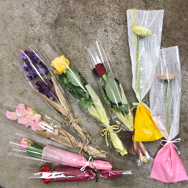 ドライフラワー ブーケ 通販 花束 箱 メッセージブーケ 卒業式 先生 女性 男性 退職祝い おしゃれ かわいい 敬老の日 母の日 父の日 卒園 プチ ギフト 贈り物 インテリア グローバルアロー -BACKYARD FAMILY - プレゼント＆ギフトのギフトモール