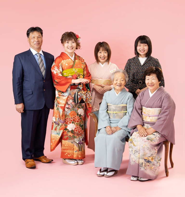 成人式前撮り～ご家族写真のすすめ 鴻巣店 - いせや呉服店