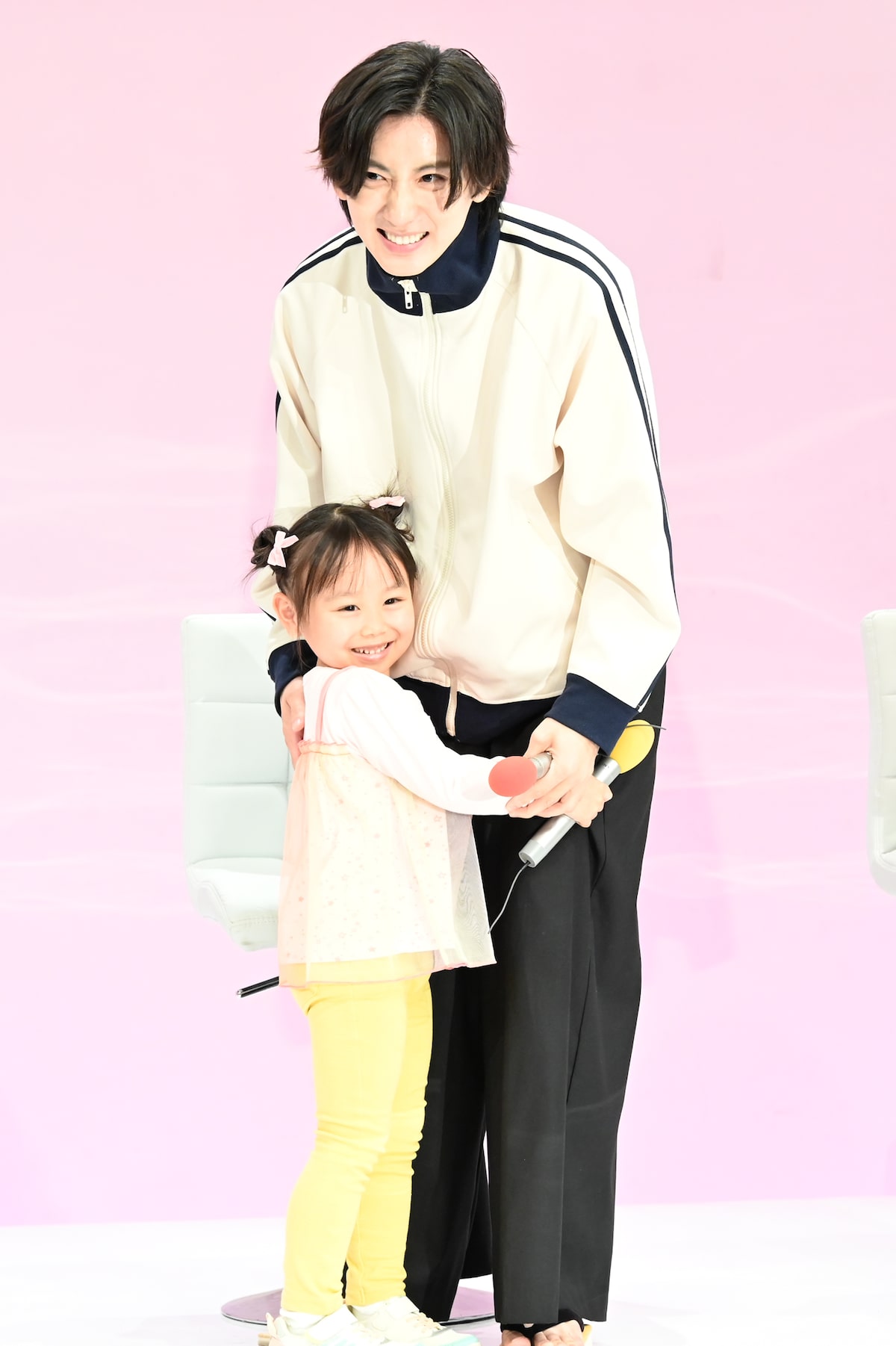 京本大我の母は山本博美!元アイドルで現在は?母親とのエピソードもまとめて紹介