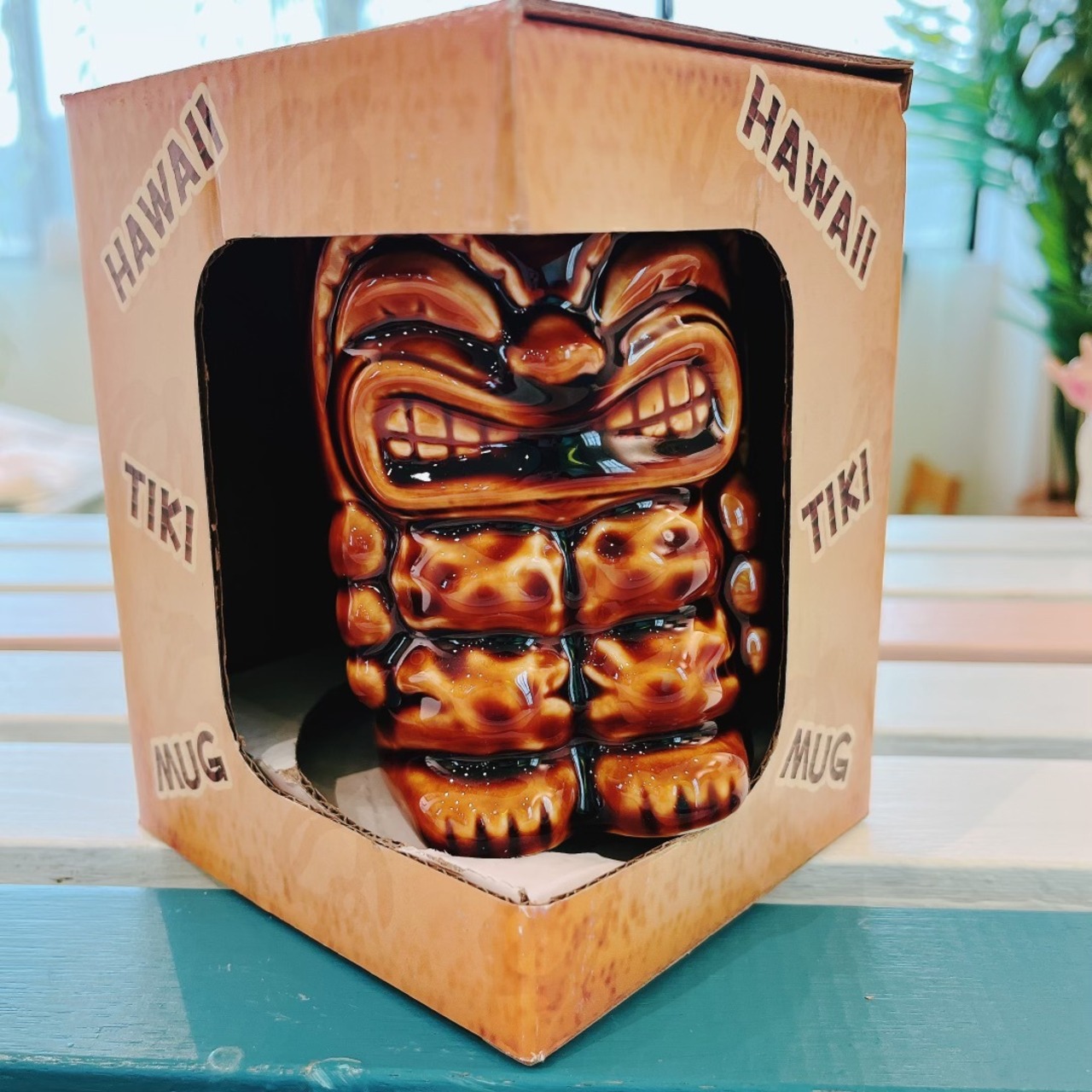 ハ ワ イ 州 観 光 局 公式. Aloha! 今日は笑顔の日 由来は「ニ 2 コ 5 ニコ」と読む語呂合わせだそうです😀 ハワイ語で喜びや幸せを意味する言葉は「leʻaレア 」。 今週も笑顔でスタートしましょう🤙🏽🌺ハワイ笑顔の日ハワイ語ハワイ語月間