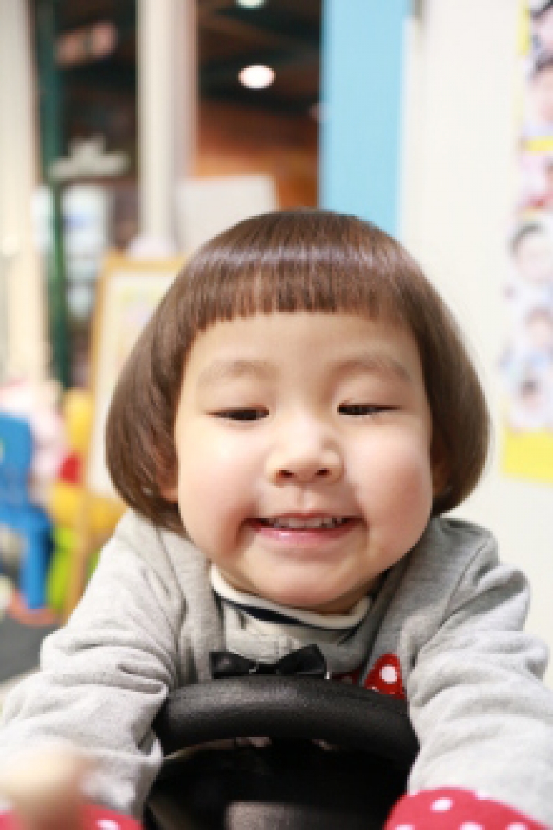 お家でセルフカット！かわいいキノコヘアーを簡単にカットするコツ★ 1歳9ヶ月の男の子 ズボラママでもできるよw