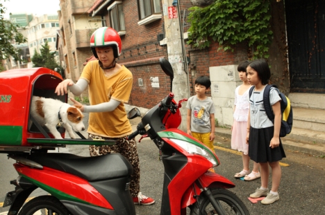 カンボジアの赤ちゃんとお母さん👶 幸せそうな姿に笑みがこぼれます😊 カンボジアと言えば、何が思いつきますか？世界遺産のアンコールワットは、ご存知の方も多いのではないでしょうか。 観光地として日本人にも人気のアンコールワットですが、実は江戸時代から訪れてい