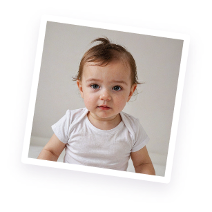 子どもの顔予想 👶🏻🤍 ⁡ 2人の写真を入れるだけで 子どもの顔が予想できる😍 ⁡ HOTにある 子どもの顔予想 から 試して見てね🍼 ⁡⁡snowcam子どもの顔予想子どものいる暮らしカップルカップルグラムカップルプリカップルフォト推し活推しのいる生活