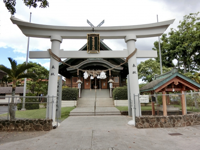 出雲大社をカップルで詣でると別れる？わけがないA面 山さんの関西あれこれ見て歩きB面 山さんの戦国あれこれ読み歩き