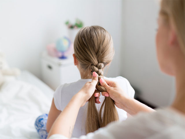 1歳6カ月髪の毛結んでもすぐ外すTikTok