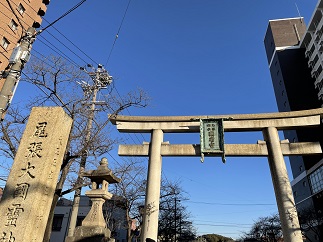 一宮市・今伊勢】『ホームの奥行き幅が狭すぎて危険！』という噂の、名鉄今伊勢駅に行ってみた。（にったようこ） - エキスパート -