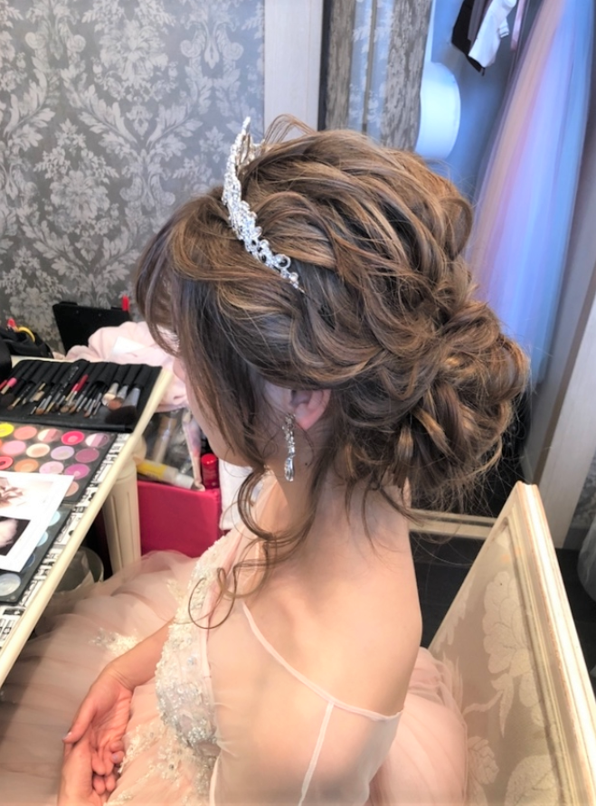ヘアメイクリハーサルって超重要！卒花が 持って行って良かった・やって良かった こと10選ウェディングニュース