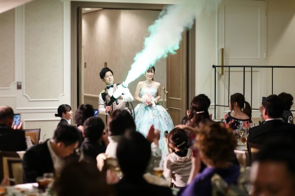 結婚式でできる入場シーンのトレンドの演出をご紹介☆ - 徳島の結婚式場 パークウエストン PARKWESTON