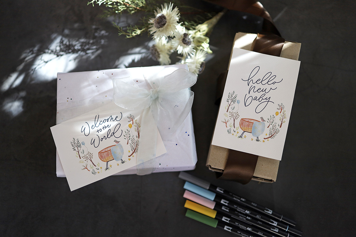 出産祝いはがきテンプレート・男の子のベビーシューズ」ダウンロードかわいい無料イラスト 印刷素材.net