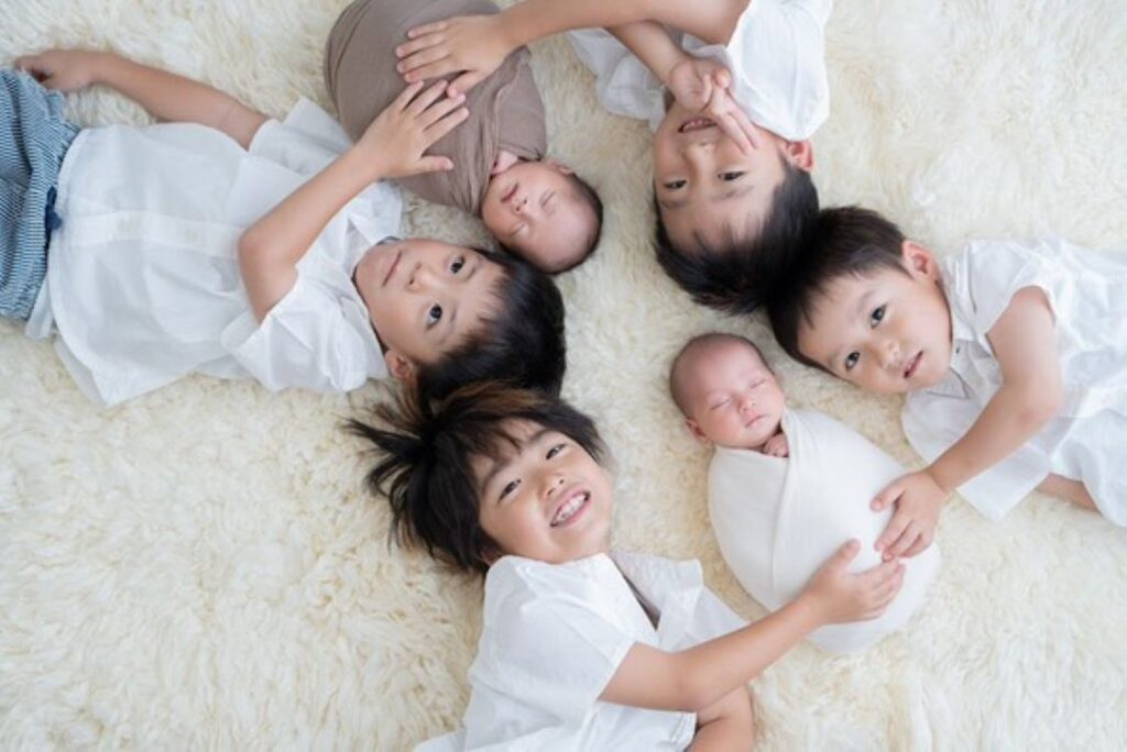 ゜⋆世界で一番仲良しな双子ちゃん*.゜♡ 仲良し男女双子