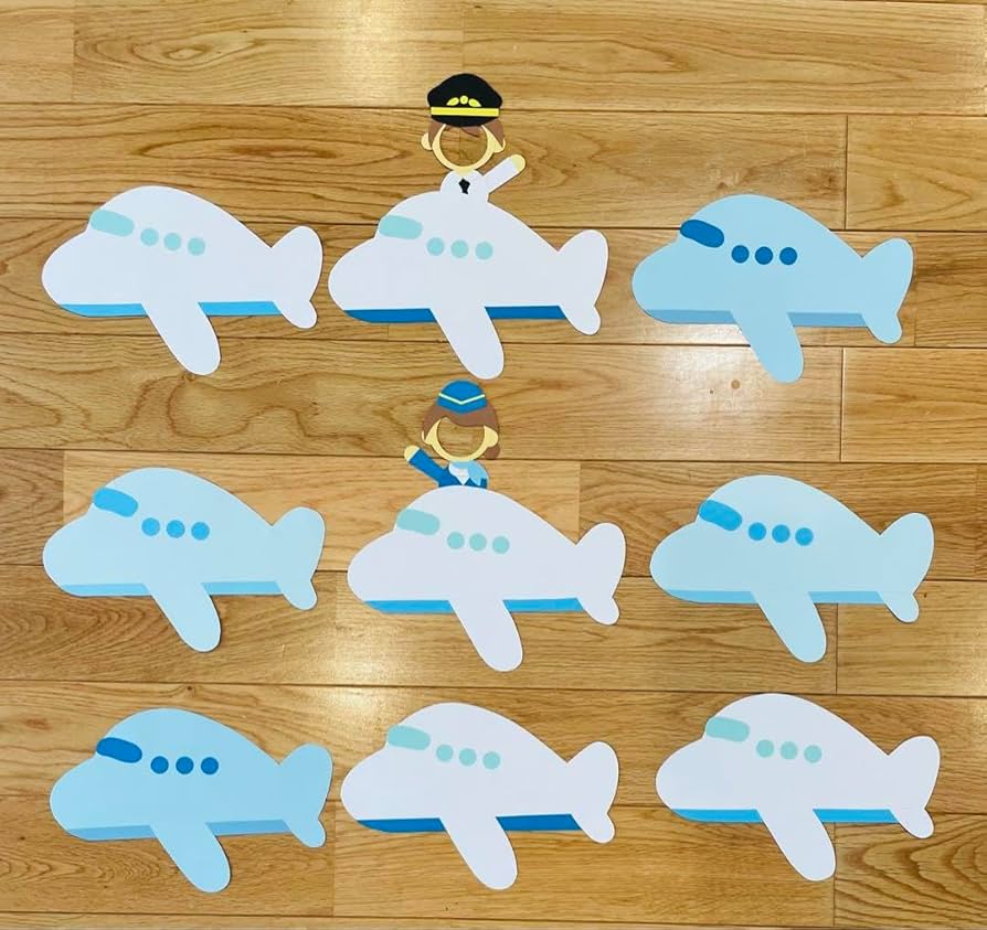 誕生表 誕生日 壁面 手描き ハンドメイド 物語 お話 童話 ラミネート - RISU-GUMI'S GALLERYminne byGMOペパボ国内最大級のハンドメイド・手作り通販サイト