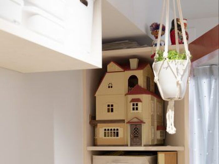 楽天市場 シルバニアファミリー 赤い屋根の大きなお家 おもちゃ箱収納 ：子供部屋用インテリア・寝具・収納<インテリア・寝具・収納の通販