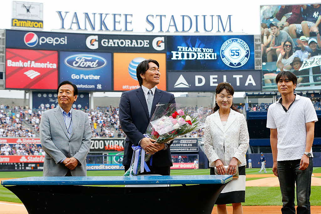 松井秀喜さん、長嶋茂雄さん自宅を弔問「一番は感謝」 - 日本経済新聞