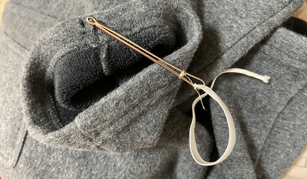 既製品のスボンのスソにゴムを入れる方法 スソ上げ？無料型紙工房ことろ