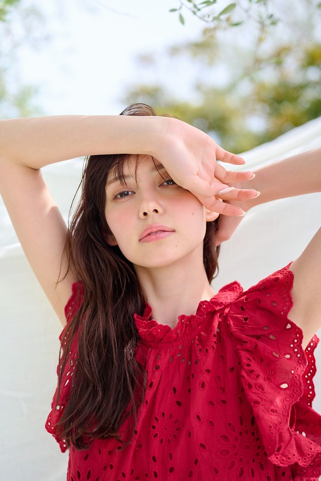 妹の大学の卒業式でした🌸 入学式がコロナ禍で一年遅れて、 次の年も両親が来れなかったので 代わりに ？ 私が保護者として式に参加したことがありました😂笑 でもあれからもう3年だはやい . 寂しいけど、次は弟の入学式！ バタバタ忙しい毎日だー！！💨💨💨💨皆様