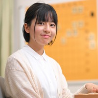 中2の鎌田美礼さん、現役最年少の女流棋士に 亡き母の願いかなえる茨城県 ：朝日新聞