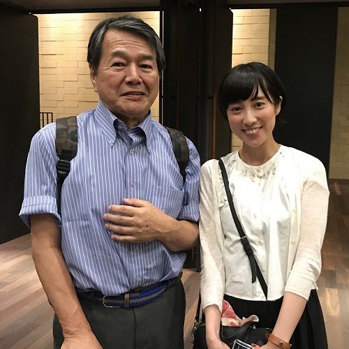 鶫真衣の父親は有名人、母親の情報は非公開。学歴は大学卒＆経歴まとめアスネタ – 芸能ニュースメディア