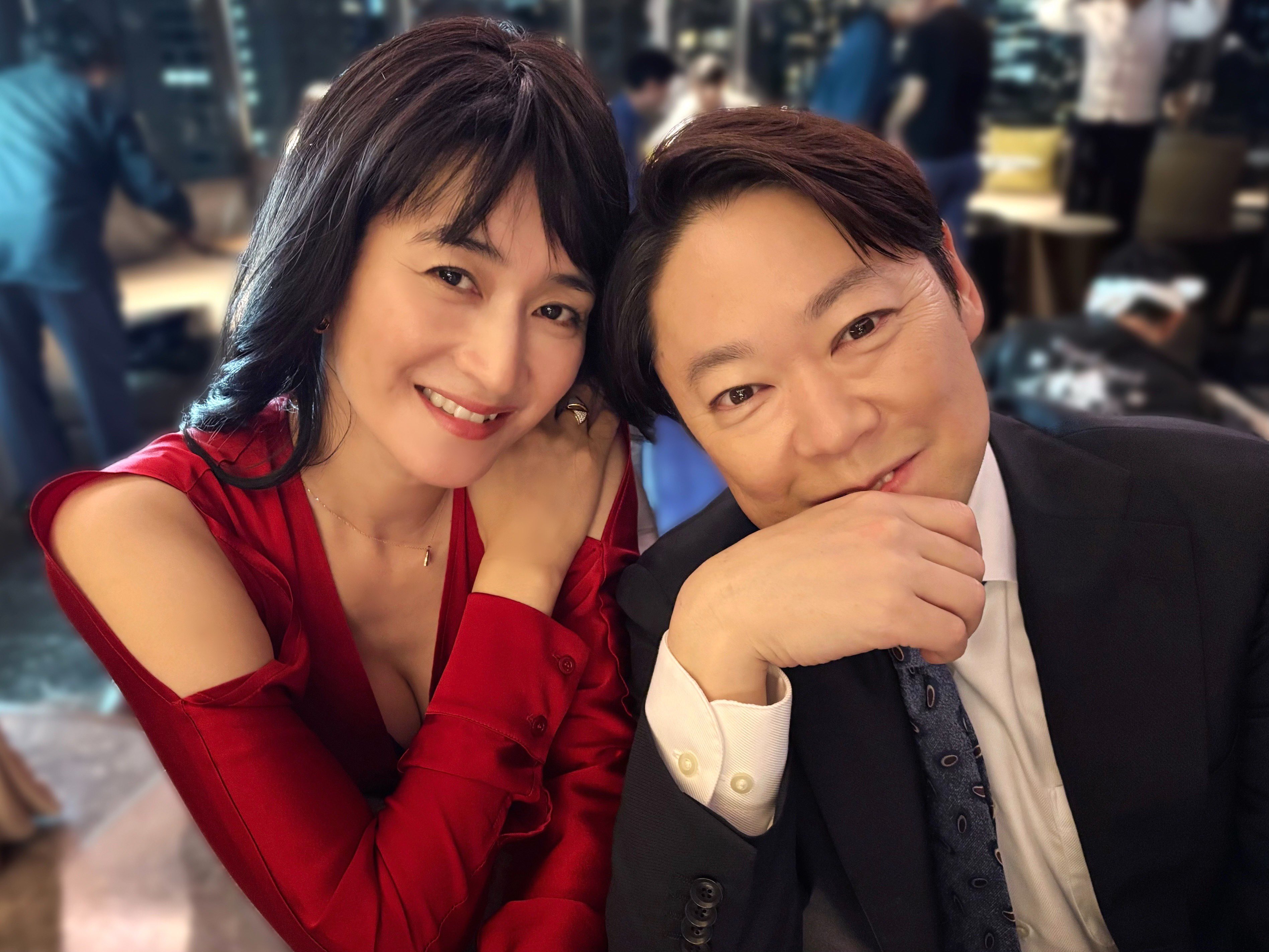 松たか子、驚愕の『学生ショット』に ネット「年代を飛び越える技量、すごい」「わっ若い」「昔のドラマの松たか子 って感じ」 しあわせな結婚 ：中日スポーツ・東京中日スポーツ