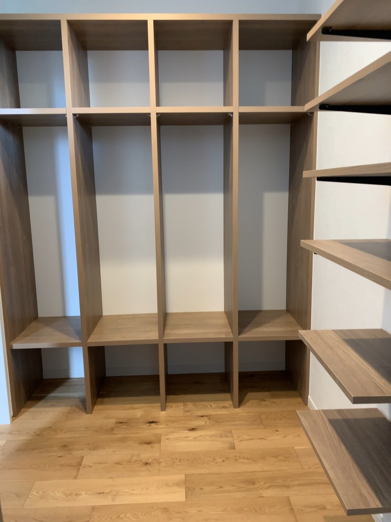 26 件の「ファミリーロッカー 玄関脇」のアイデアを今すぐ保存クローゼット 収納、インテリア 収納、リビング ロッカー など