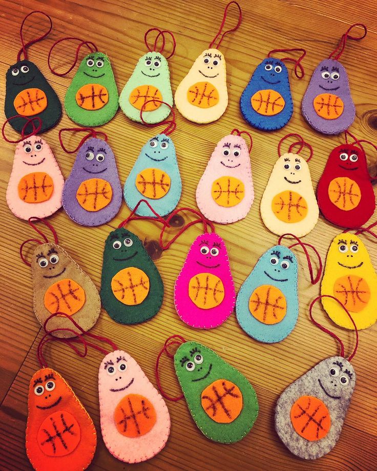 手作りお守り 部活 バスケ フェルト