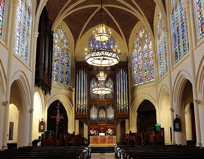 挙式のみ 本物の独立型チャペルで叶う！憧れ挙式プランウエディングプラン公式 ホテルサンライフガーデン湘南・平塚の結婚式場