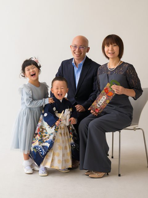 祖父母達も大絶賛」家族みんなで七五三の撮影OurPhoto アワーフォト