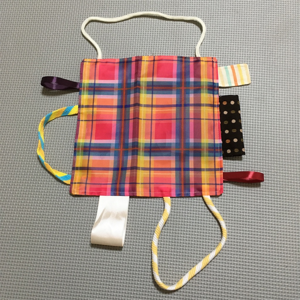 受注製作 可愛い♪動物たちのひもとおし❤️ハンドメイド 知育玩具 赤ちゃん にぎにぎ 乳児 幼児 手作りおもちゃ おもちゃ・人形 CHeriee 通販9614280Creema クリーマ