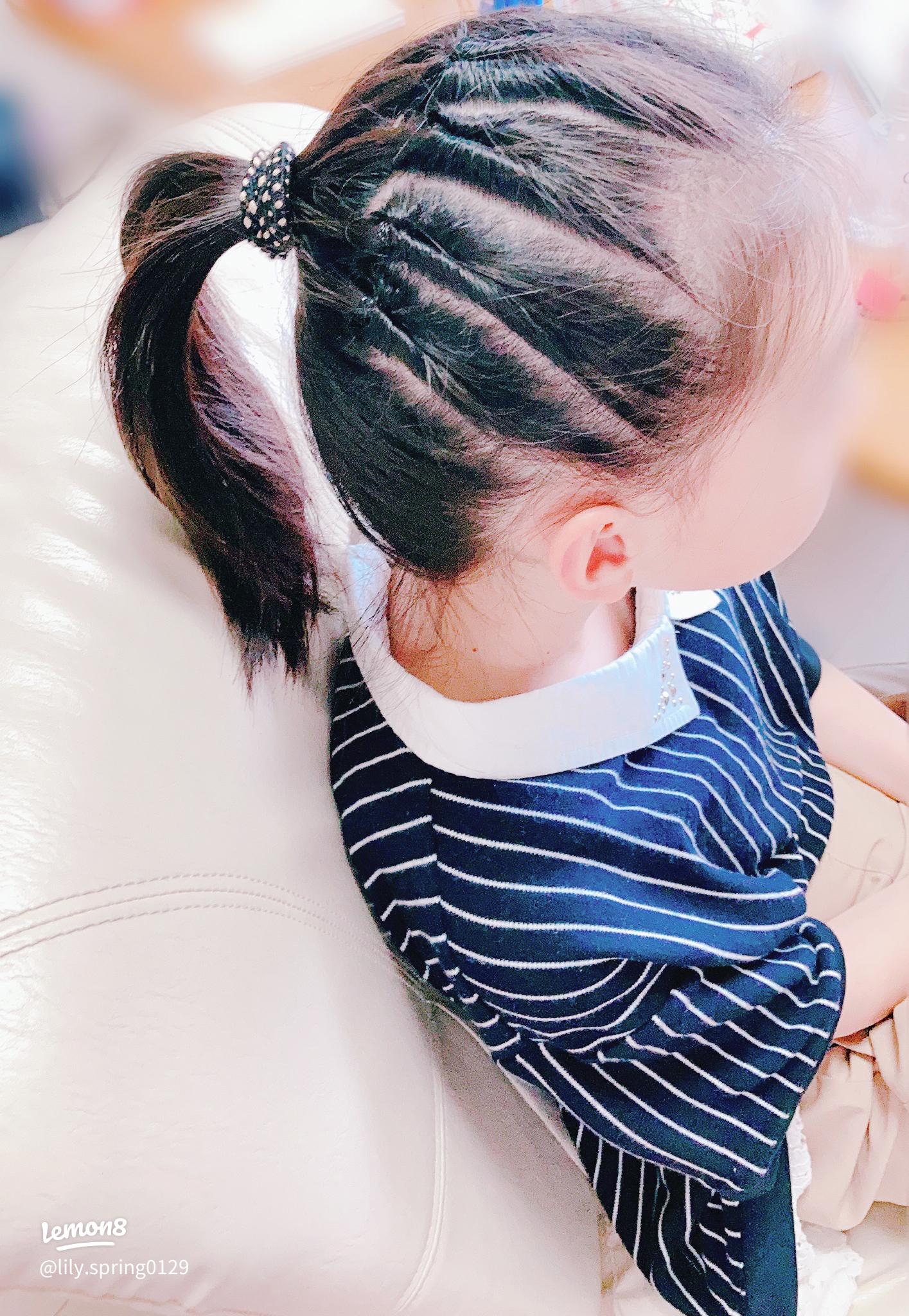 真ん中くるりんぱ、割れるよね？ヘアアレンジキッズヘアアレンジヘアスタイルヘアセットキッズヘアアレンジTikTok