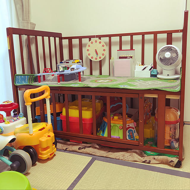 使い終わったベビーベッドは、お部屋で再活用☆目から鱗のアイディア集 RoomClip mag