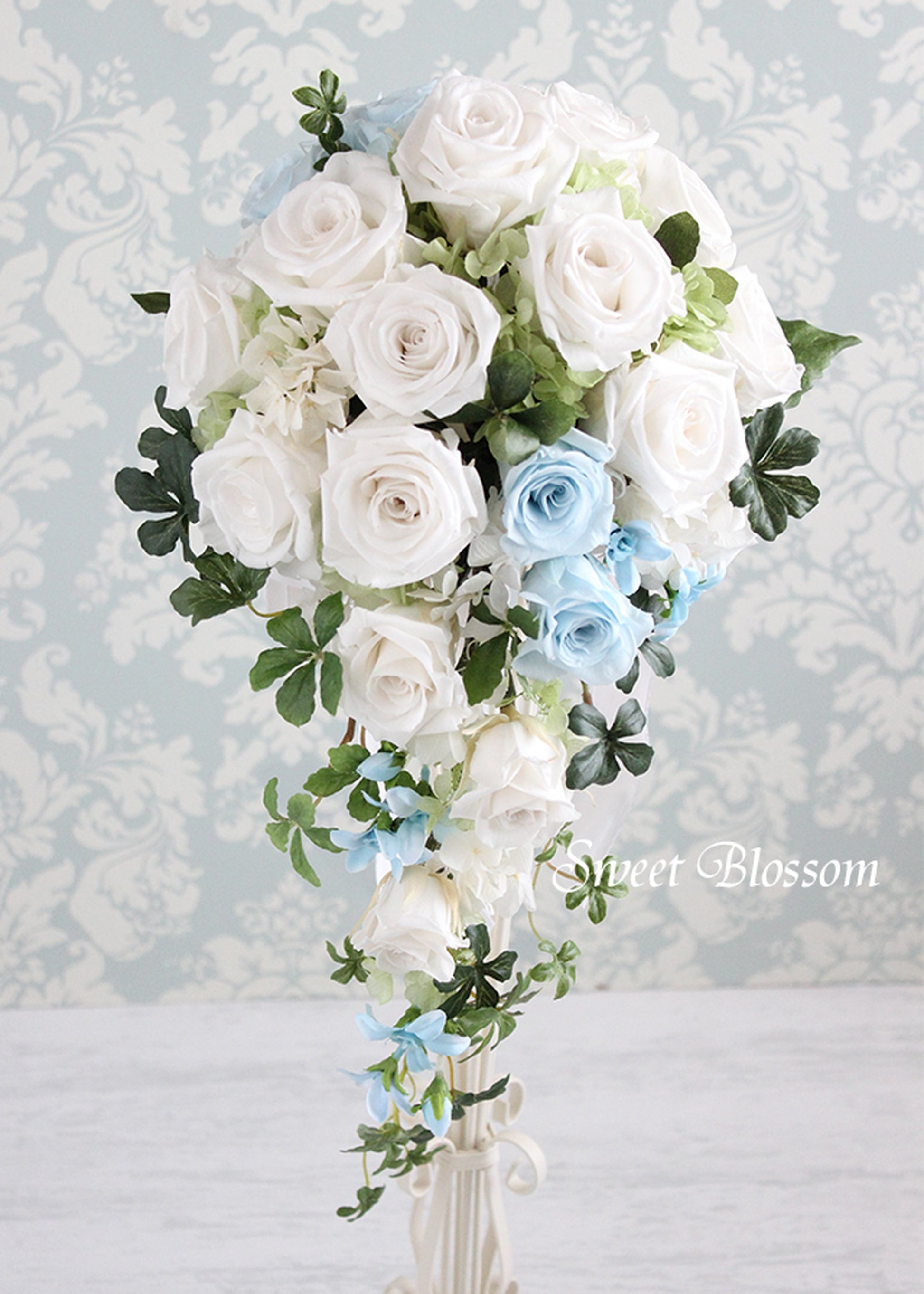 純白のウエディングドレスには絶対コレ! ピュアでかわいいホワイトブーケまとめ＊こまウエMAGAZINE