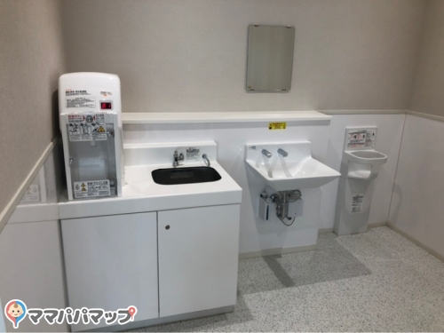 エアポート☆レトロベイビー 秋山竜次