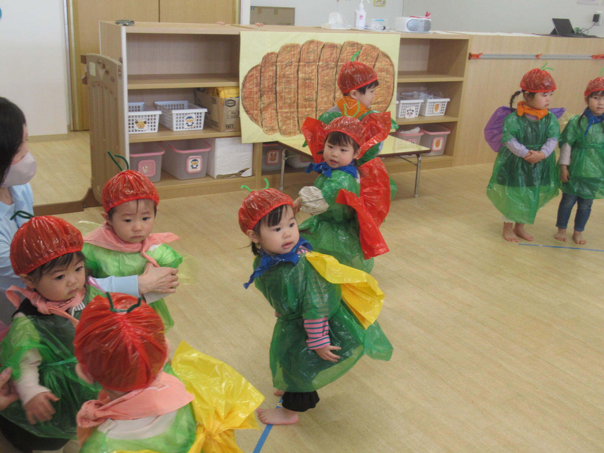 保育園でハロウィンの仮装をしよう！手作り衣装のアイデアを紹介お役立ち情報保育求人ラボ