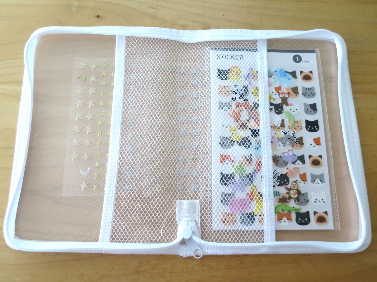 Amazon.co.jp: 小さい子どもが自分で探せる洋服めじるしシール 整理収納ステッカー、片づけラベル: おもちゃ