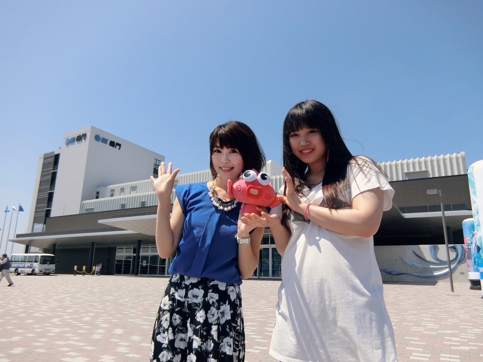 結婚式の司会💒って 本当に幸せをお裾分けしていただけます。 鶴亀のナプキンが素敵でした✨✨ 10年ぶりに成人式司会でお会いした静岡人に再会できた😭 時の流れ！結婚式静岡アナウンサ