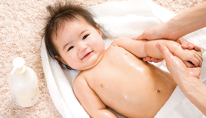 ベビーバス、折り畳み 赤ちゃん お風呂 温度検知付き、子供用風呂 ブ ベビー 浴槽 滑り