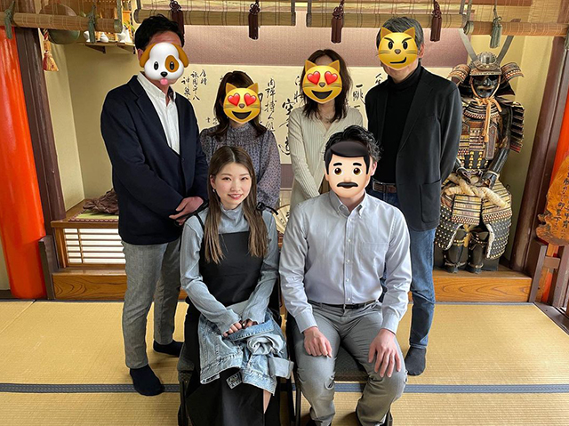 両家顔合わせに適した服装とは？新郎新婦、両親、兄弟姉妹の服装ポイントをご紹介Ringraph リングラフ