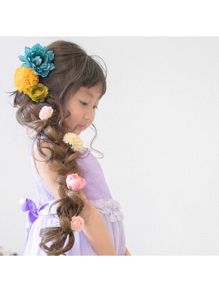 ママが簡単にできる「女の子のヘアスタイル」〜 ディズニー 発表会 結婚式 シチュエーション別の髪型をご紹介