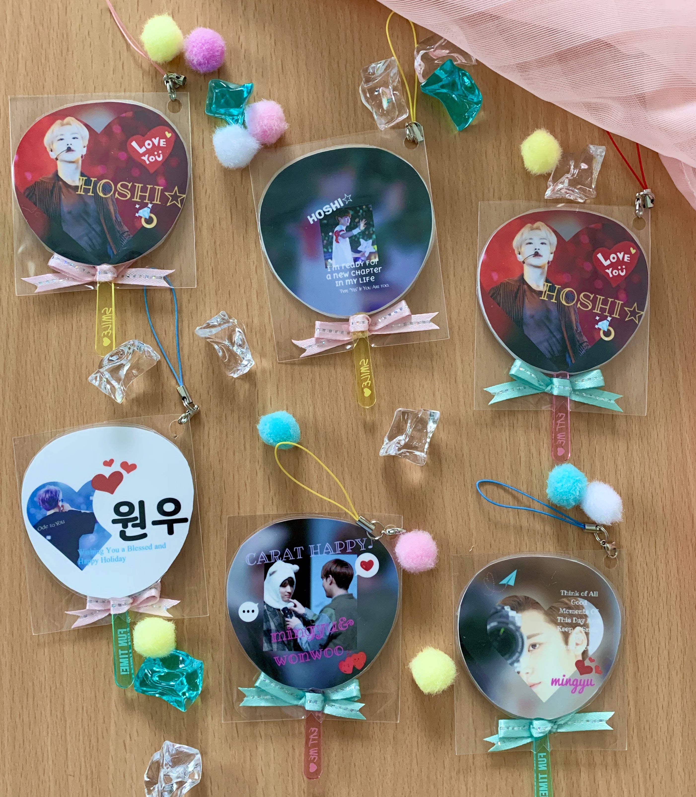 手作りハンドメイドファンサうちわセブチKPOP ウジ手振って②