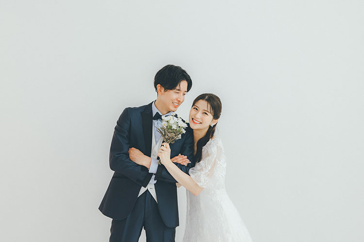 フォトウェディングの費用相場は？質を落とさず費用を抑えるコツ