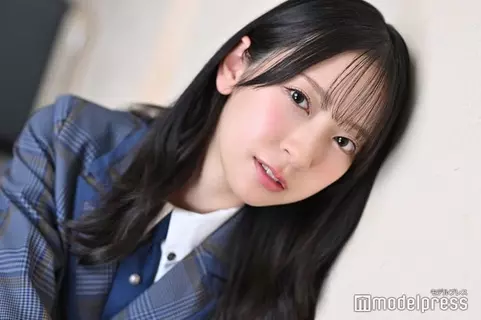 アヴァン ジョーギア - 年齢, 家族, 経歴Famous Birthdays