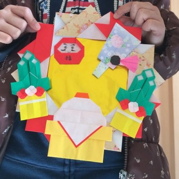 お餅つき大会と1月の製作プリンス保育園