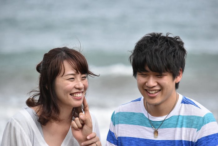 260,224 抱っこ 彼女 Stock Photos, High-Res Pictures, and Images - Getty Images膝に座る 17歳, 抱き上げる, 膝に座る 母娘